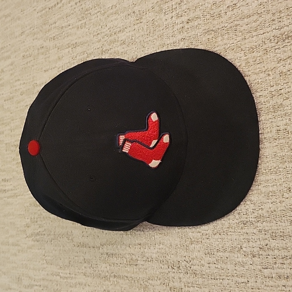 Boston Red Sox Low Profile Socks Hat